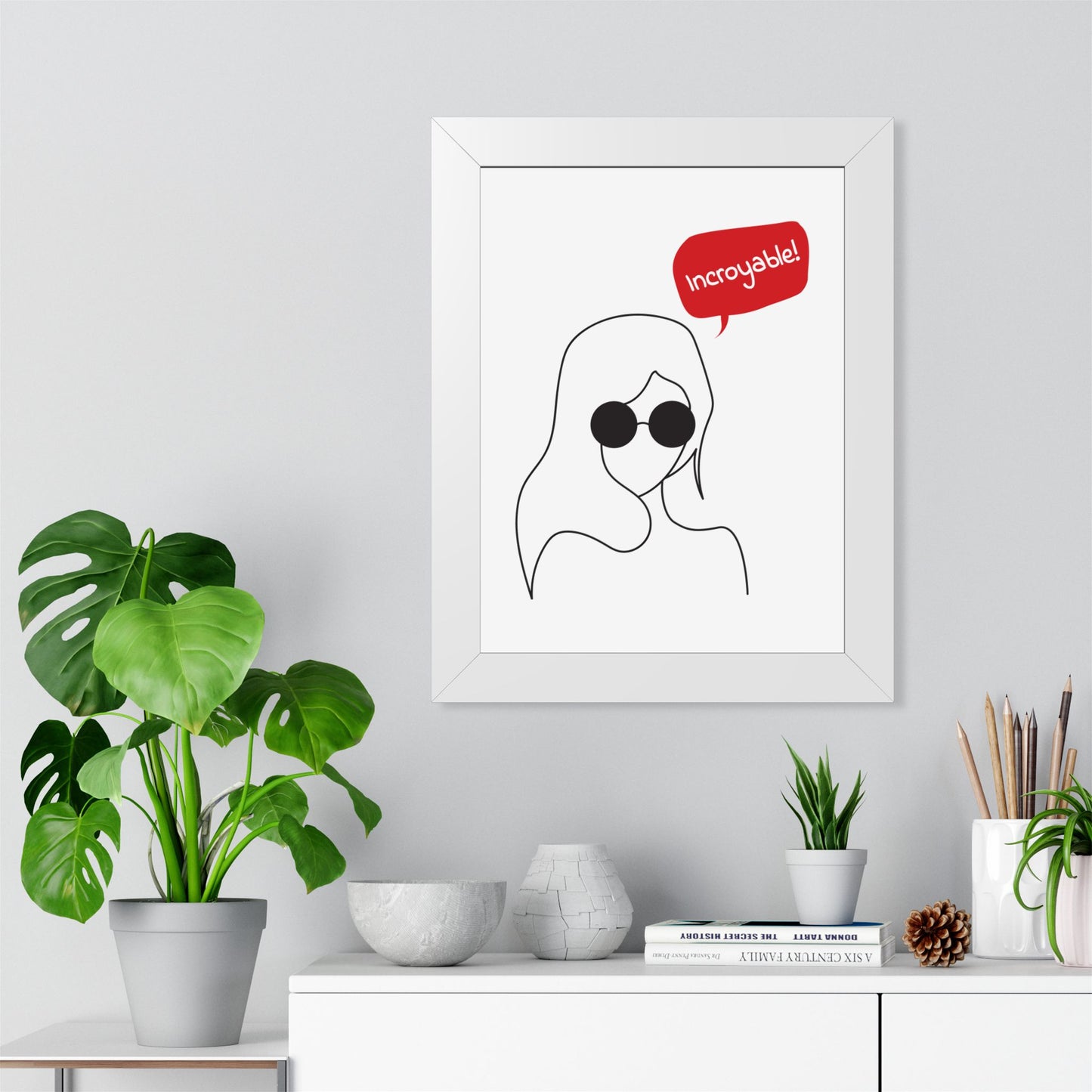 Incroyable Chic Girl - Framed Poster