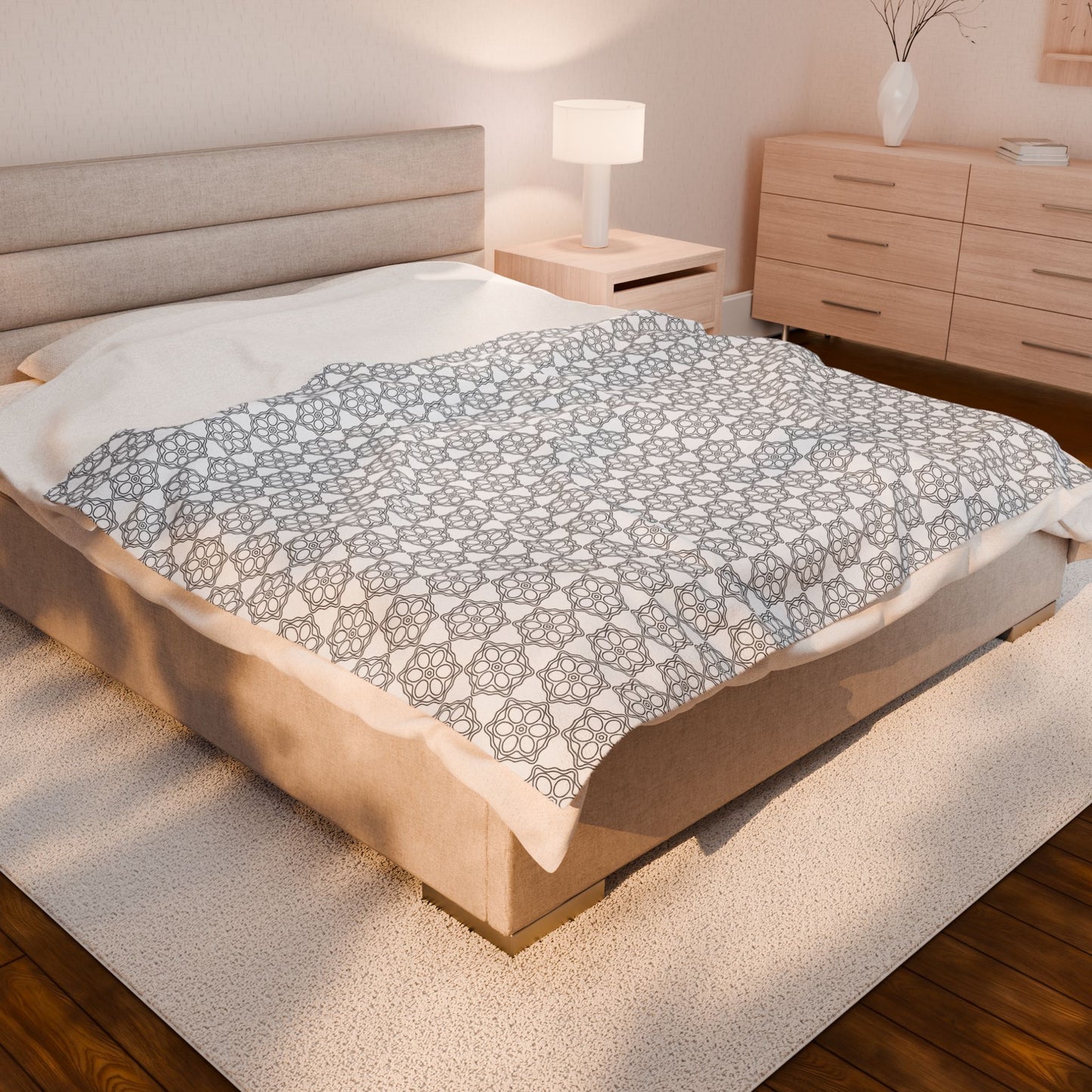 Cozy Velveteen Plush Blanket, Soft Throw for Home Decor, Perfect for Gifts, Winter Warmth, Lounge and Snuggle