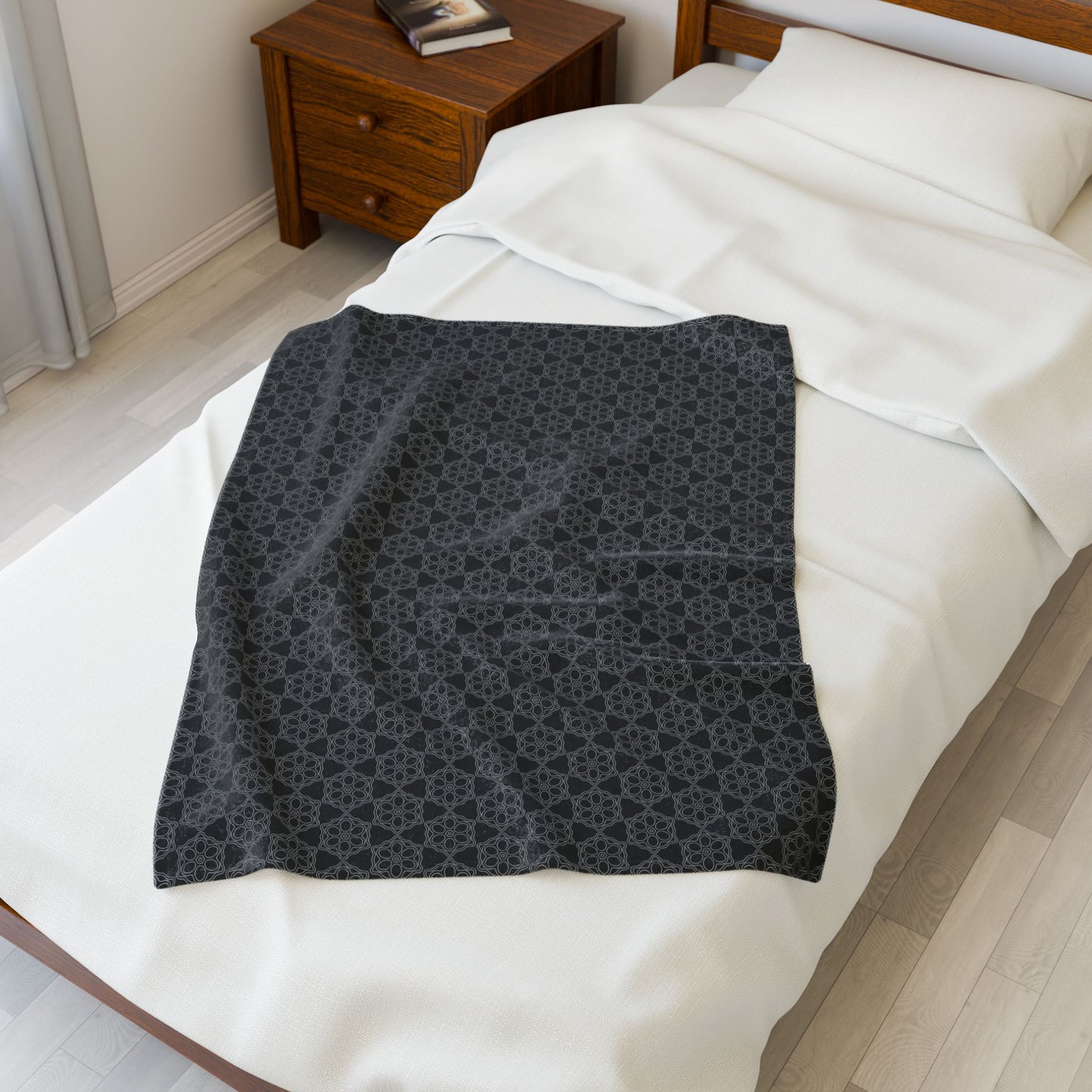 Cozy Velveteen Plush Blanket - Soft Warm Throw for Home, Gift for All Occasions, Perfect for Winter, Sofa Decor, Relaxation