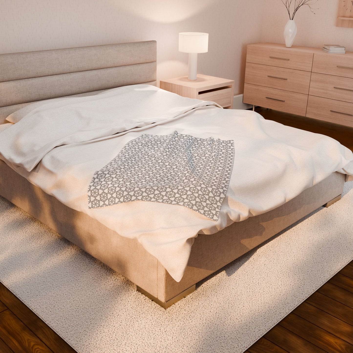 Cozy Velveteen Plush Blanket, Soft Throw for Home Decor, Perfect for Gifts, Winter Warmth, Lounge and Snuggle