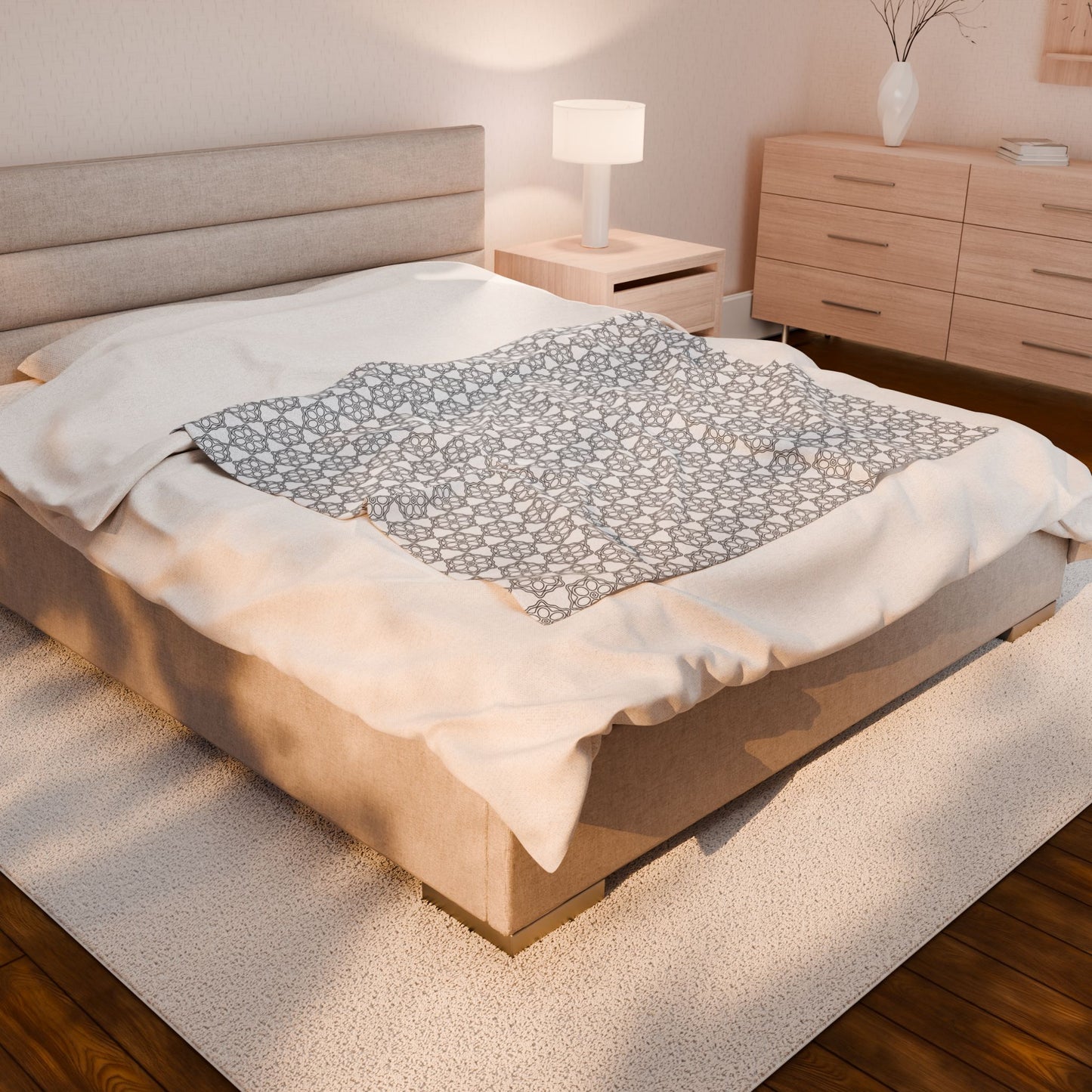 Cozy Velveteen Plush Blanket, Soft Throw for Home Decor, Perfect for Gifts, Winter Warmth, Lounge and Snuggle