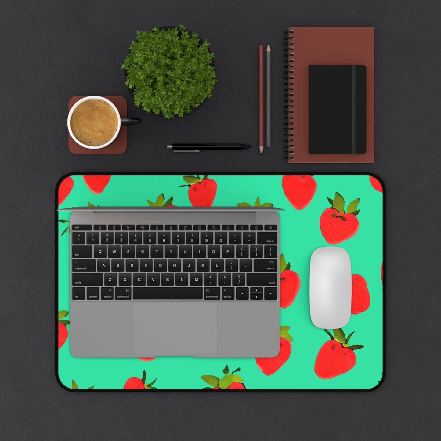 Strawberry Pattern - Desk Mat