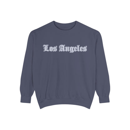 Los Angeles Unisex Garment-Dyed Sweatshirt - Vintage Look, Cozy Gift, Casual Style for All Seasons, Perfect for Travel, Souvenir - Silver Edition