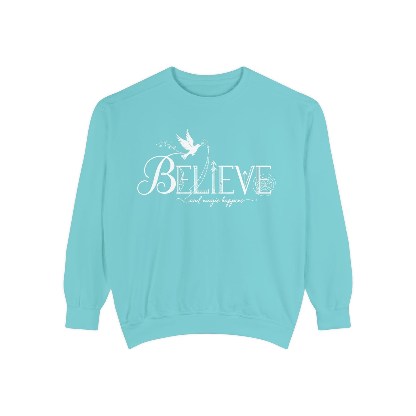 Believe and Magic Happens - Sweatshirt