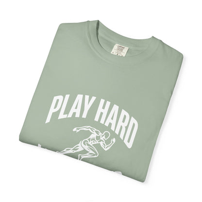 Play Hard / Live Harder - T-Shirt