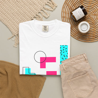 Retro Geometric Vibes - T-Shirt