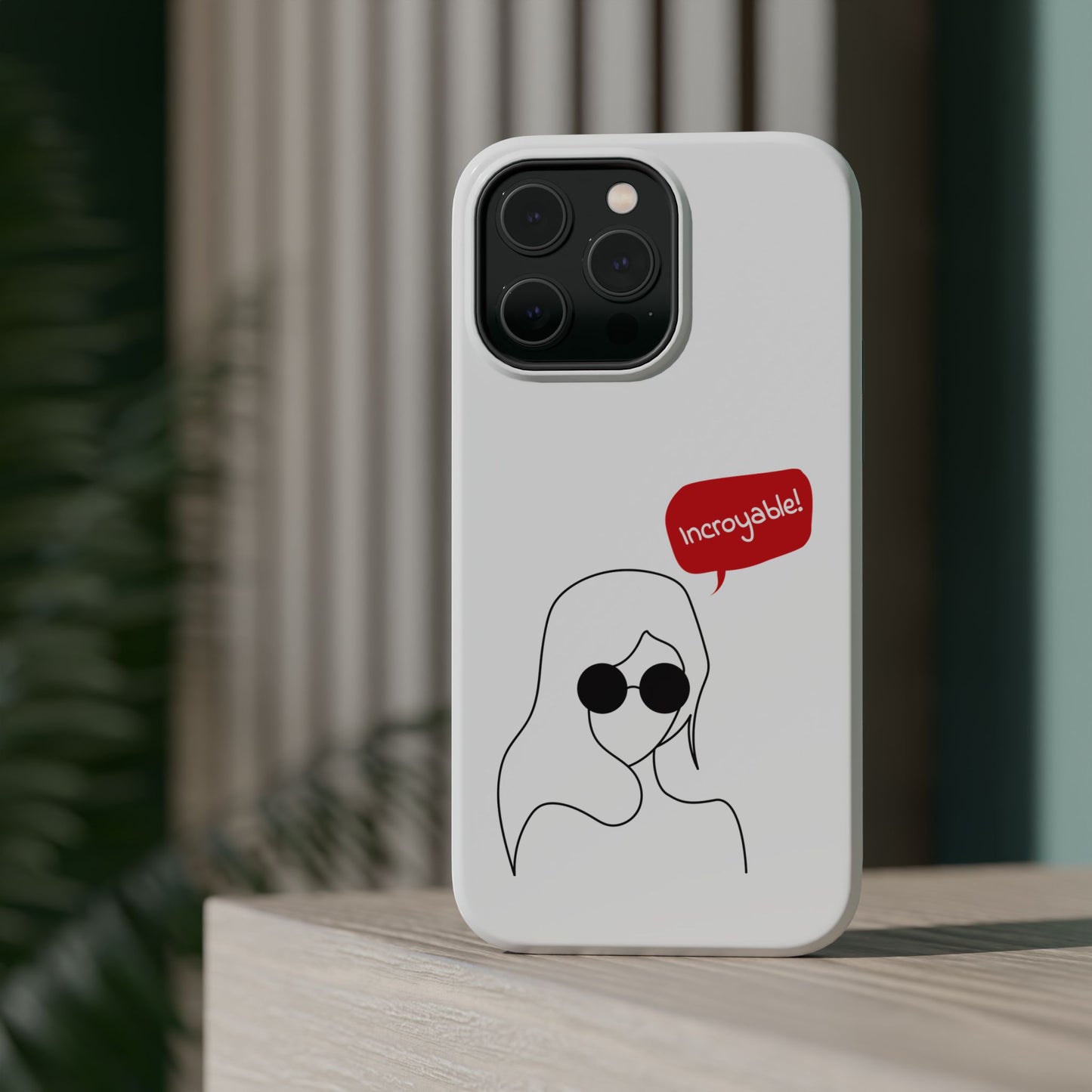 Incroyable Chic Girl - Magnetic Phone Case