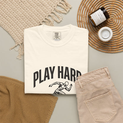 Play Hard / Live Harder - T-Shirt