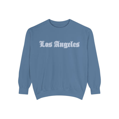 Los Angeles Unisex Garment-Dyed Sweatshirt - Vintage Look, Cozy Gift, Casual Style for All Seasons, Perfect for Travel, Souvenir - Silver Edition
