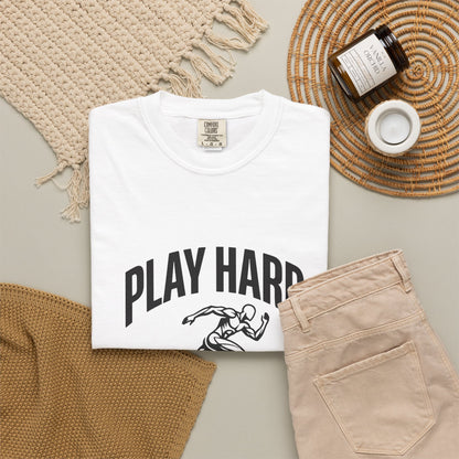 Play Hard / Live Harder - T-Shirt