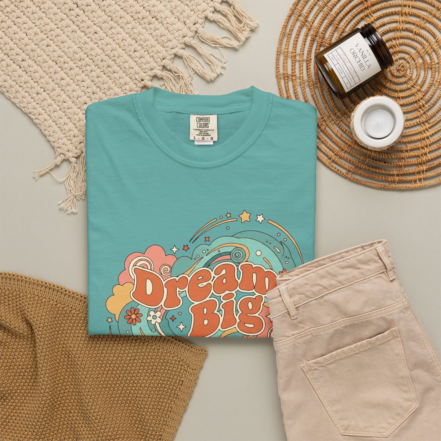 Dream Big - T-Shirt