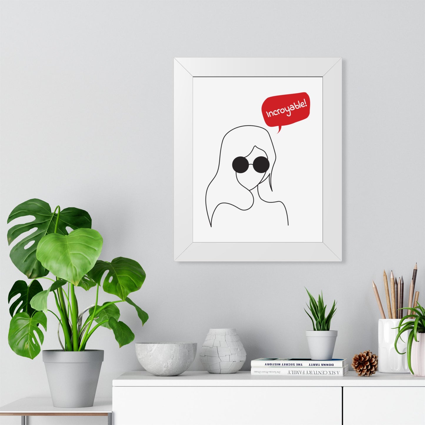 Incroyable Chic Girl - Framed Poster