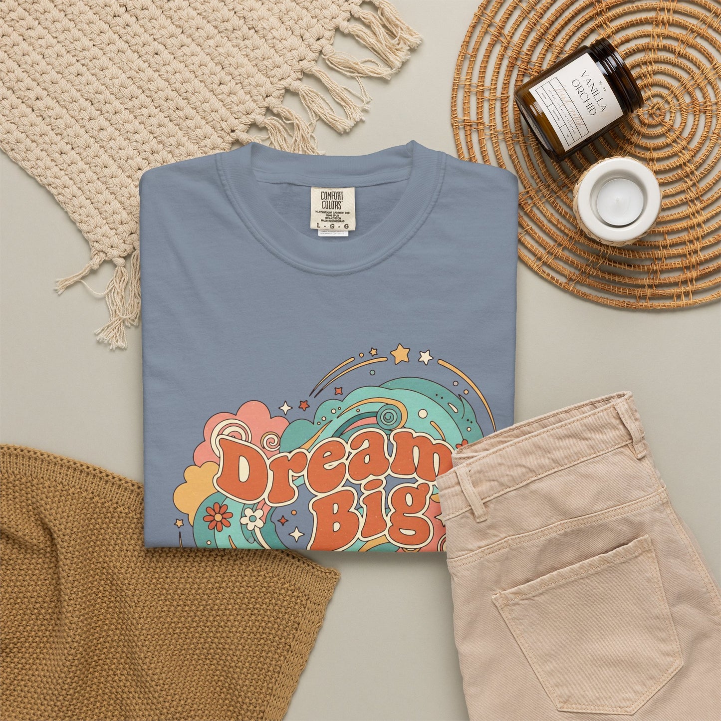 Dream Big - T-Shirt